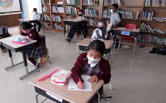 Students at St. Paul Catholic School in Memphis, Tenn., in May (CNS/Karen Pulfer Focht)